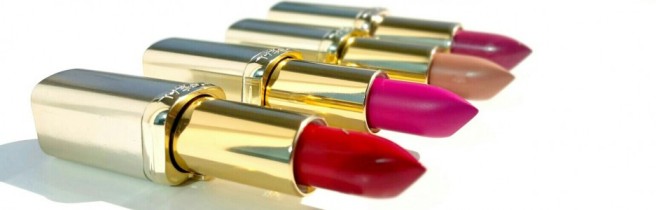 L'Oréal Color Riche Lipstick review and swatches (Carmin St Germain, Ouhlala, Nuit Blanche and Fuchsia Declaration)